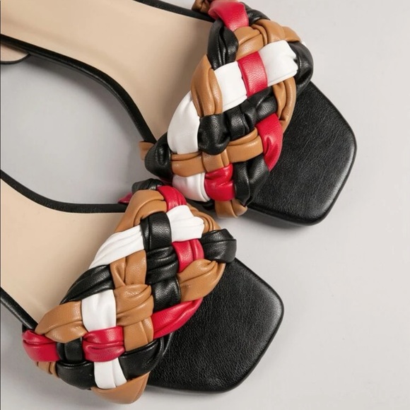 SHEIN Shoes - Vegan sandals